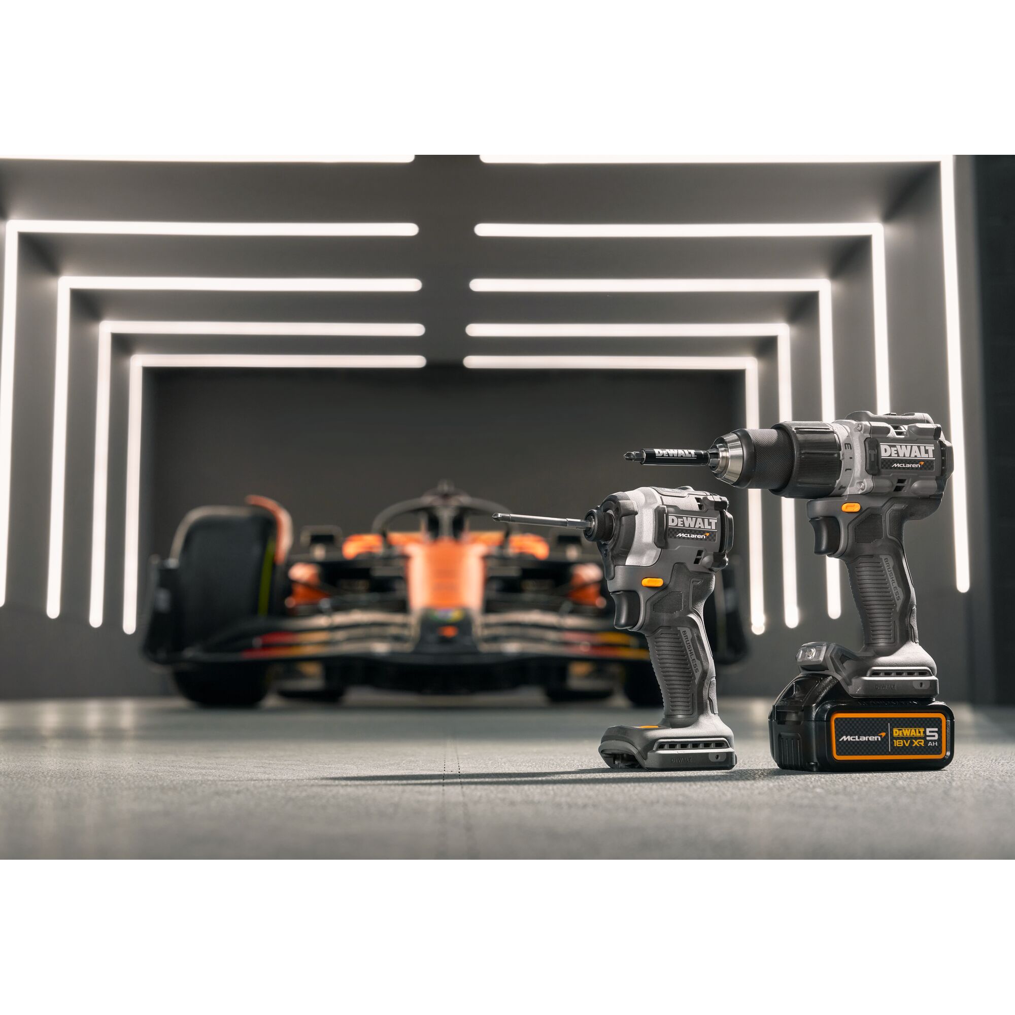 DEWALT x McLaren F1 Takımı 18V XR Fırçasız Darbeli Matkap Vidalama